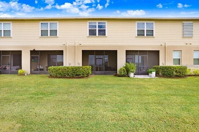 Building Photo - 10976 Verawood Dr