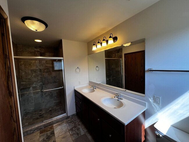 Building Photo - Spacious Home with Remodeled Open-Concept Kitchen, Water Utilities Included. VERONA Schools