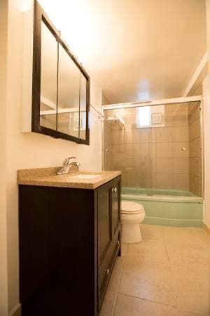 Bathroom - 105 W Tietan St
