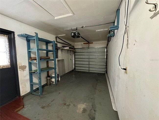 Building Photo - 8575 Alam Ave