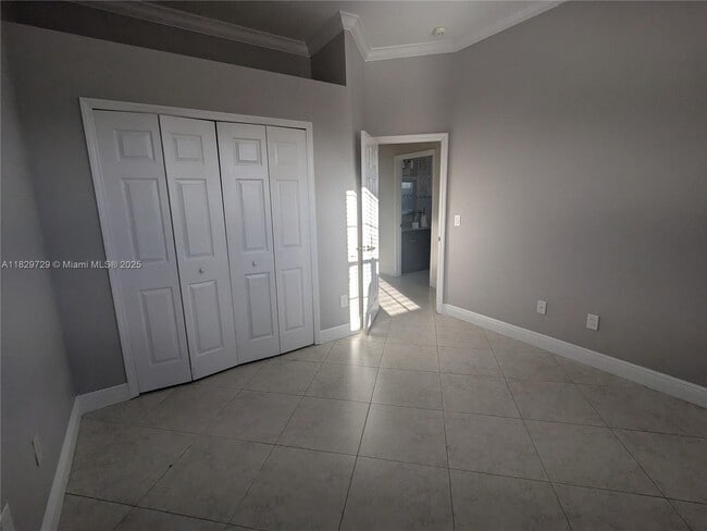 Building Photo - 14967 NW 91st Ct