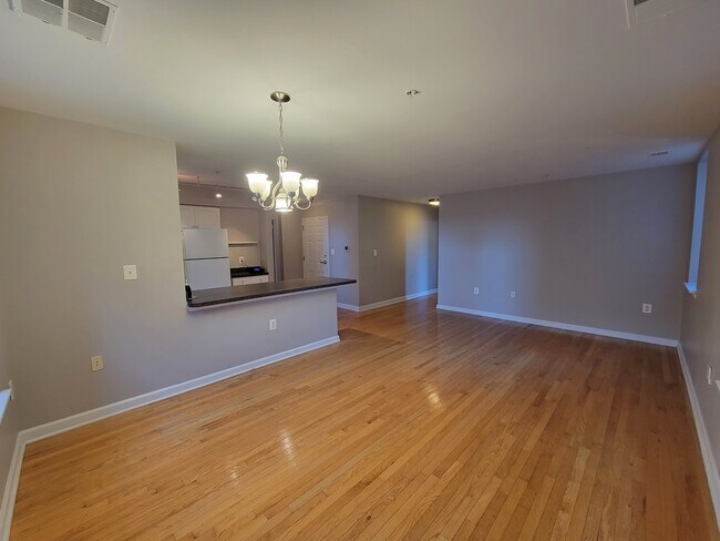 Building Photo - 1308 Clifton St NW