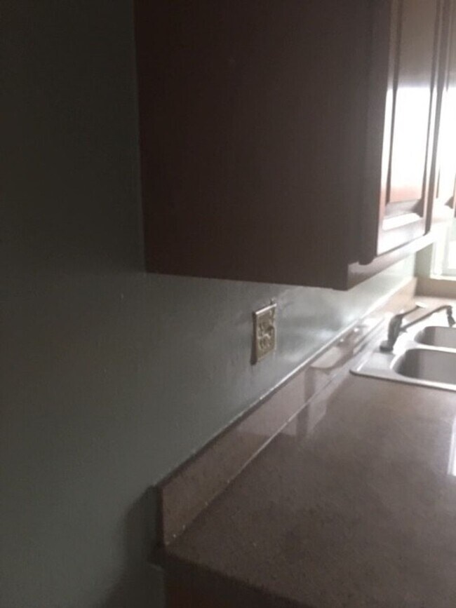 Building Photo - 1125 Lacey Ln