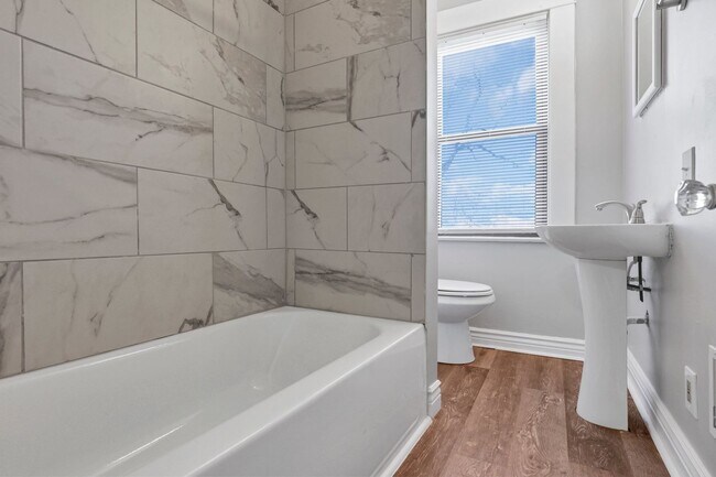 Building Photo - Charming 3 Bedroom, 1 Bath Home for Rent -...