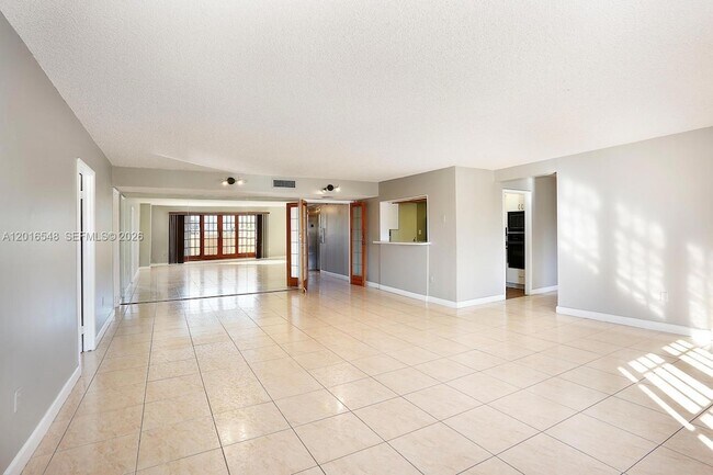 Building Photo - 110 Salamanca Ave