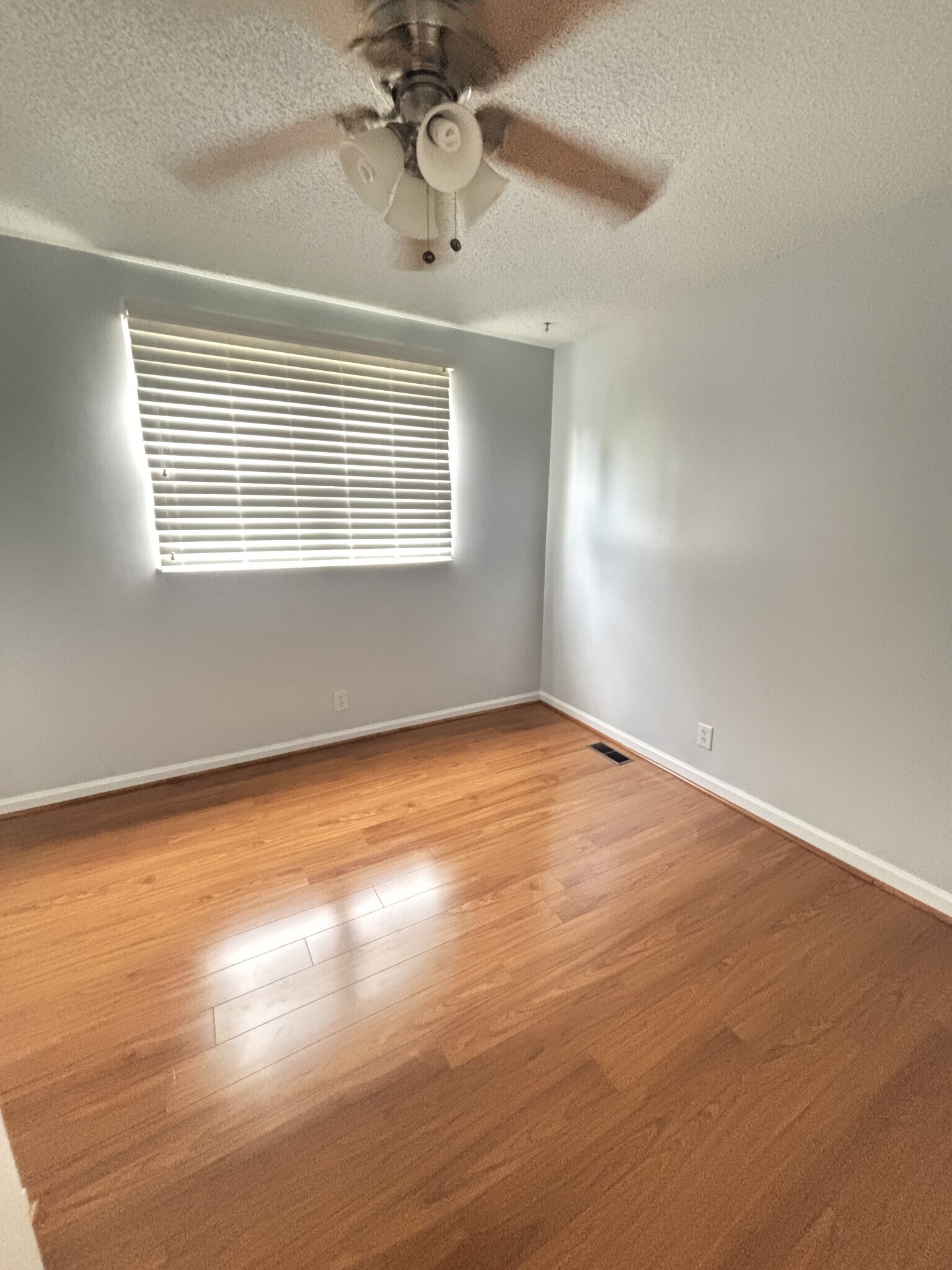 Building Photo - 3929 Creekway Ct