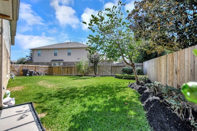 Building Photo - 20831 Brodie Ln