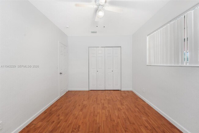 Building Photo - 6240 SW 21st St