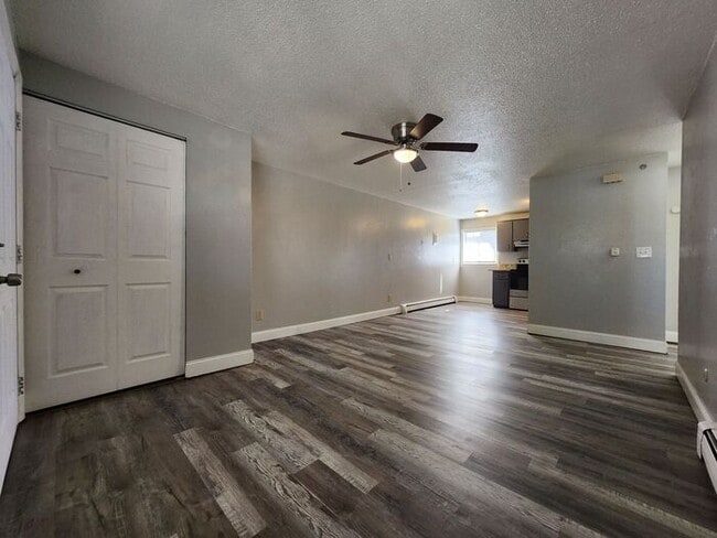 Building Photo - Cozy 2-Bed, 1-Bath Apartment – Upper Level with Covered Outdoor Space!