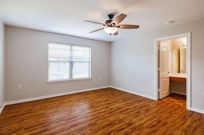 Building Photo - 5717 Malarkey Rd