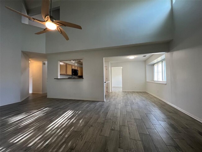 Building Photo - 11903 Estes Park Ln