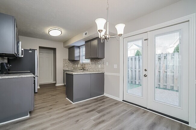 Building Photo - 123 Walton Village Dr