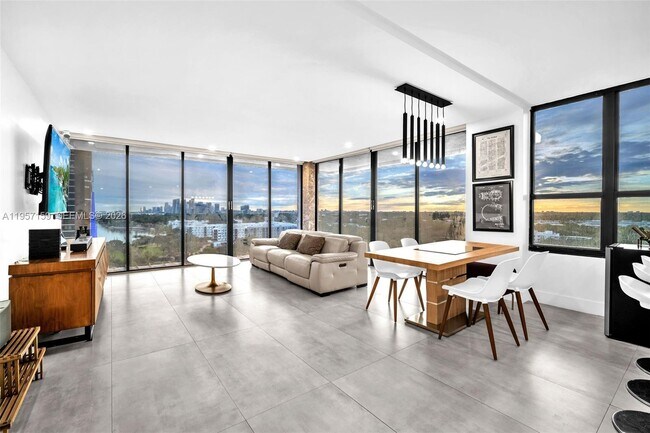 Building Photo - 780 NE 69th St