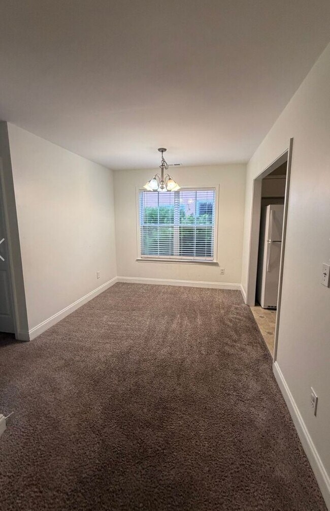 Building Photo - 129 S.Palms Drive
