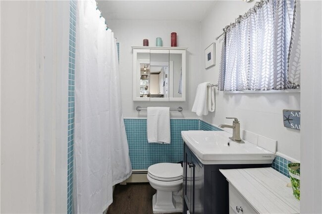 Building Photo - 72 Seascape Ave