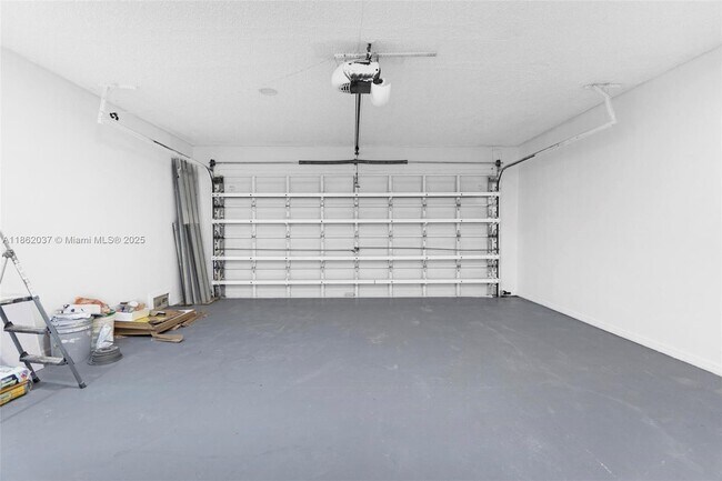 Building Photo - 6234 SW 151st Ct