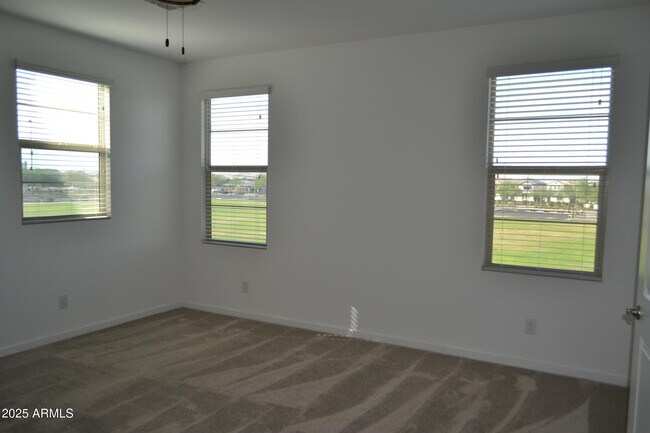 Building Photo - 4808 S Ferric