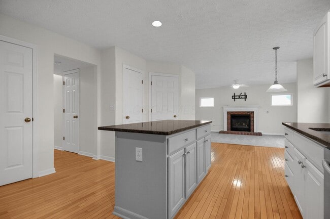 Building Photo - 2230 Seton Dr