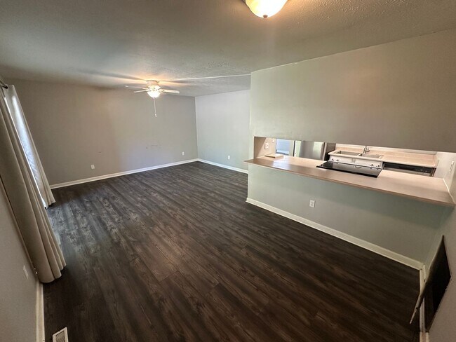 Building Photo - 18 Old St Marys Pike