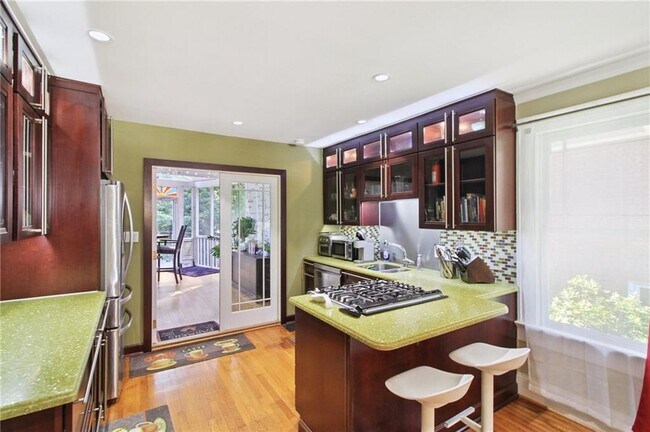 Building Photo - 149 Ponce De Leon Ct