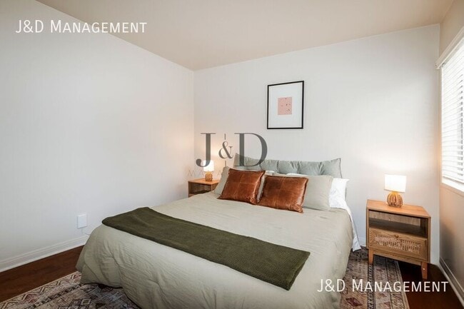 Building Photo - 3972 Jackdaw St