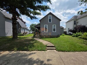 Building Photo - COMPLETELY RENOVATED 3 BR HOME