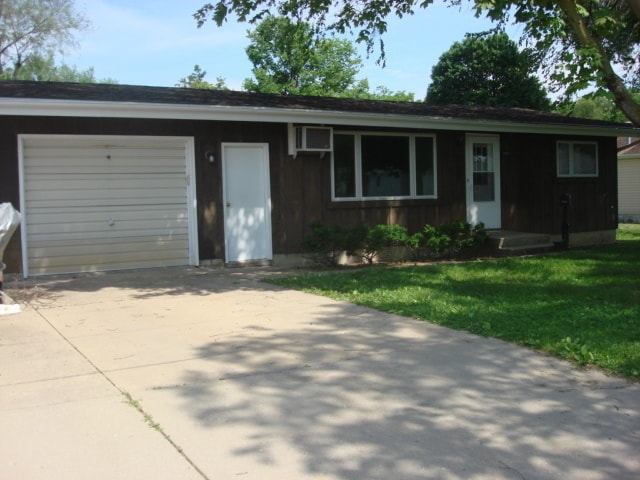 Building Photo - 408 22nd Ave