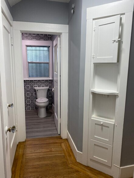 Building Photo - 2421 Hilgard Ave