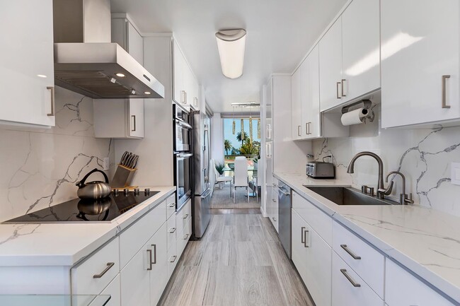 Building Photo - 201 Ocean Ave