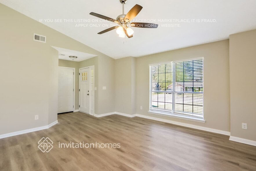 Building Photo - 6635 Emerald Pointe Cir