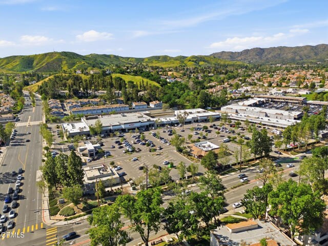 Building Photo - 28947 E Thousand Oaks Blvd