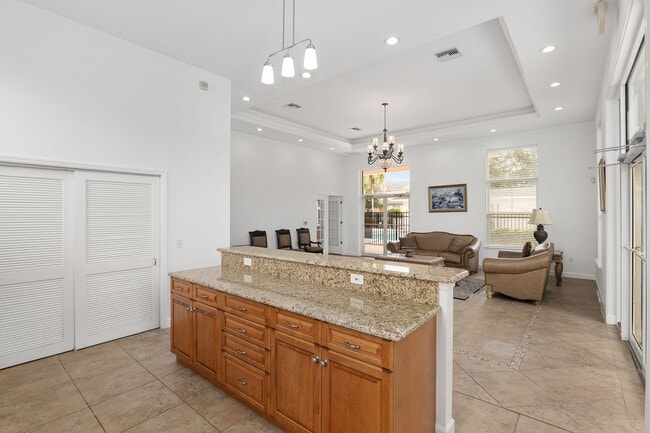 Building Photo - Eagle Trace 1597 #1