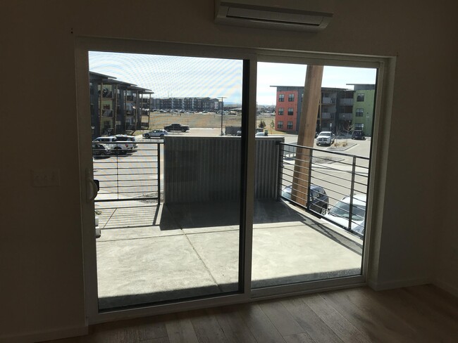Building Photo - 2430 Tschache Ln