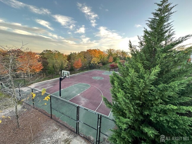 Building Photo - 6406 Fernandez Ct