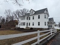 Building Photo - Recently updated 3 bed, 1 bath located in sought after North Chelmsford
