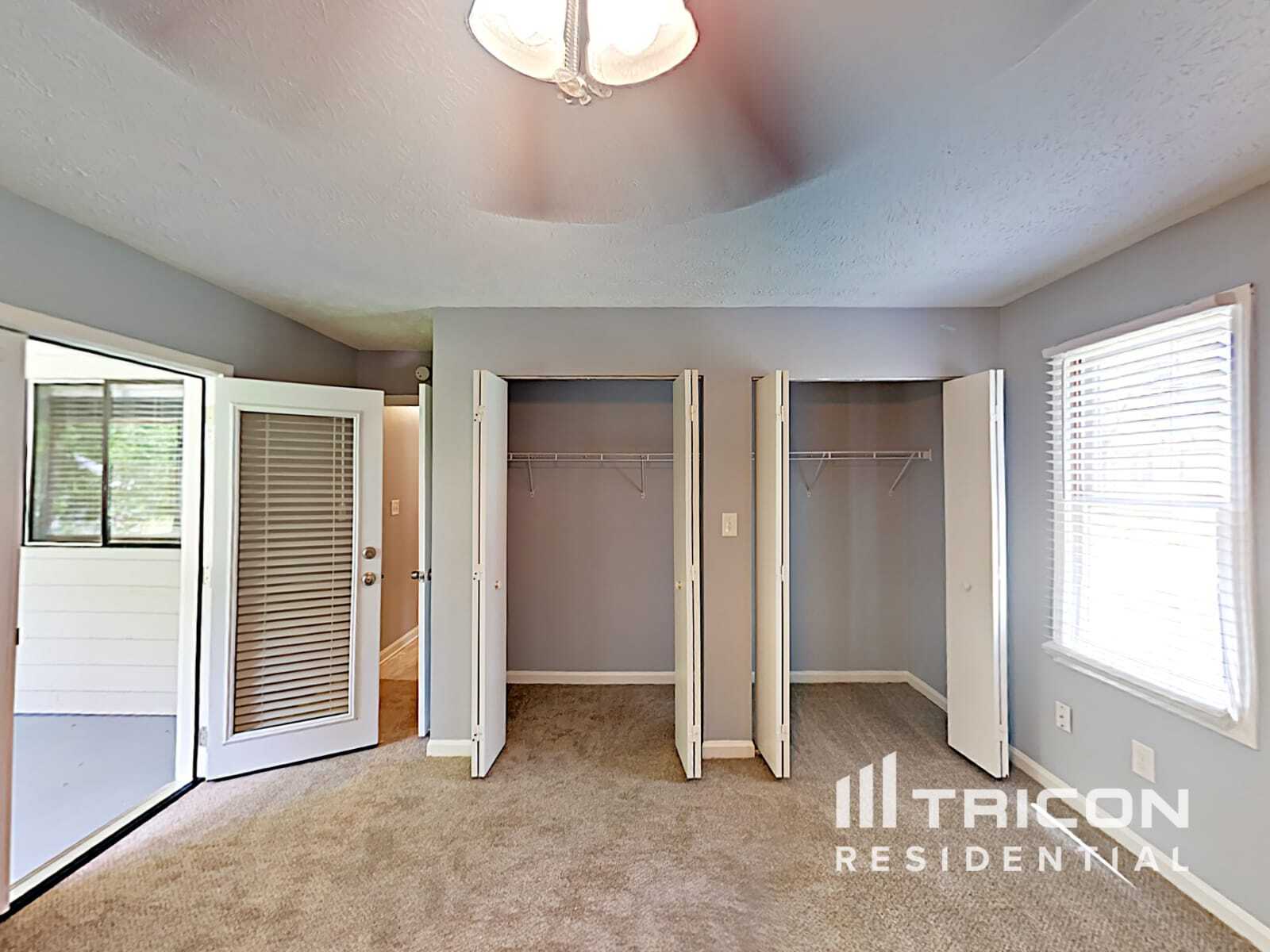 Building Photo - 146 Meadow Ridge Dr
