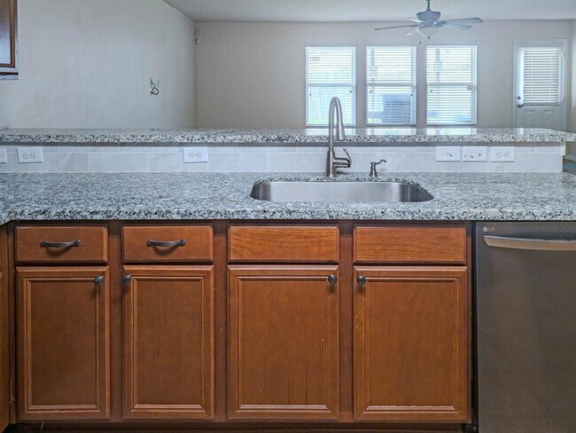 Building Photo - 3223 Zephyr Glen Way