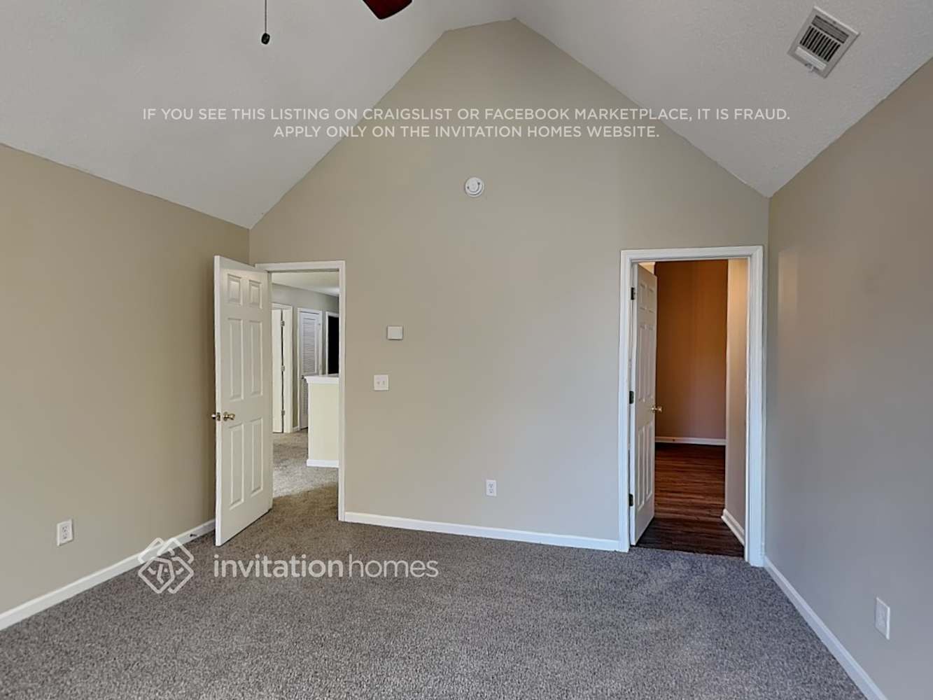 Building Photo - 254 Bonnes Dr SW