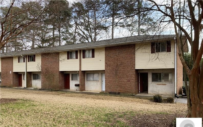 Primary Photo - 4073 Pine Valley Rd