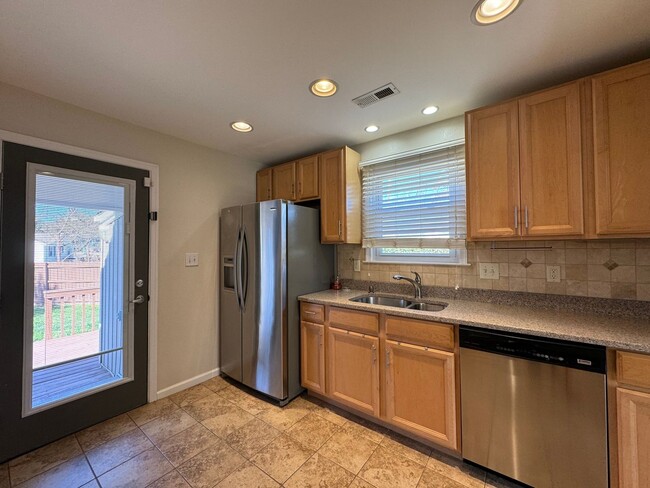 Building Photo - Welcome to this charming bungalow-style home!