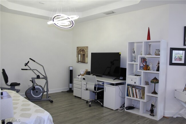 Building Photo - 9637 Montelanico Loop