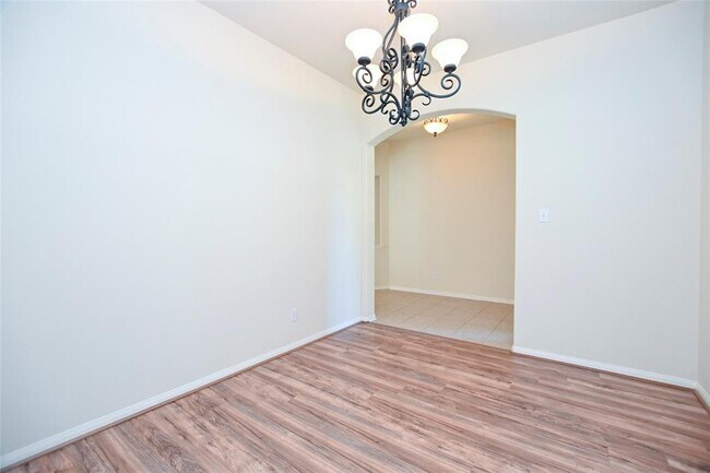 Building Photo - 19119 Canyon Ferry Ln