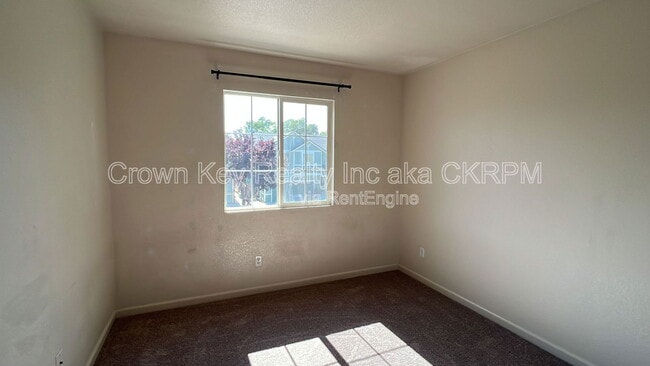 Building Photo - 4092 Memoir Ave