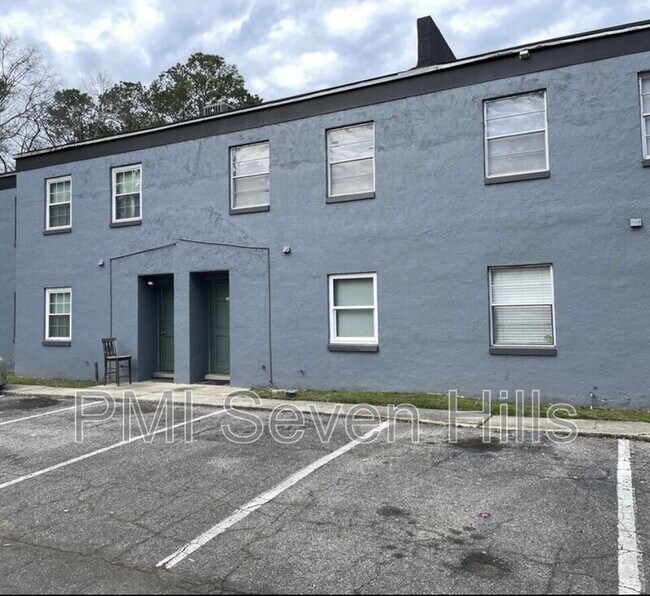 Primary Photo - 2325 W Pensacola St