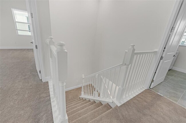 Building Photo - 14965 RedCove Pl