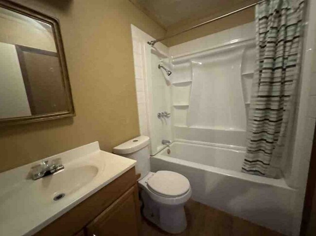 Building Photo - 1184 Mazatlan Cir