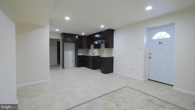Building Photo - 14119 Forest Ridge Dr