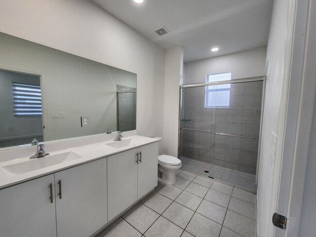 Building Photo - 12735 SW 211th St