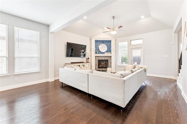 Building Photo - 3414 Charleston Dr