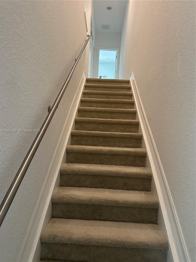 Building Photo - 11718 SW 13th Ct